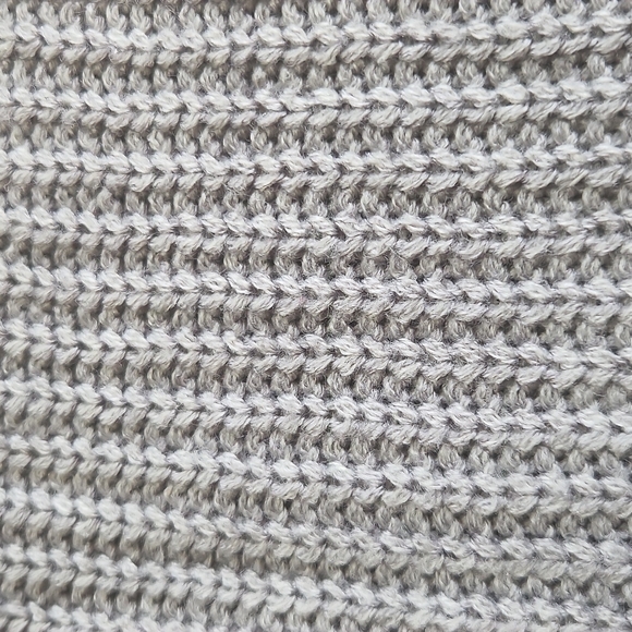 Sweater - Picture 2 of 4